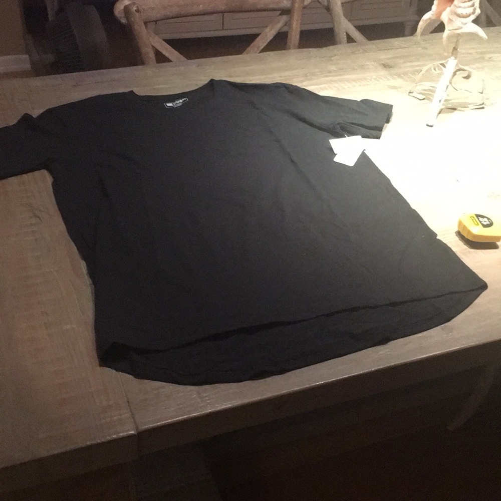 Short sleeve tee